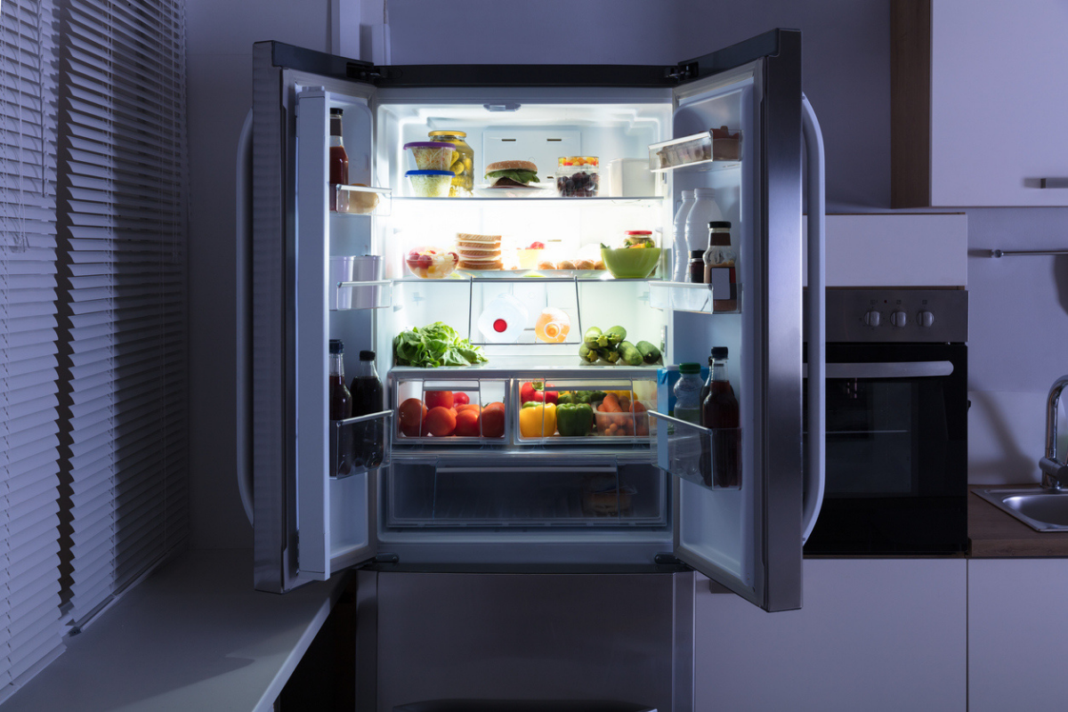 Consejos sobre cuándo conectar un frigorífico nuevo